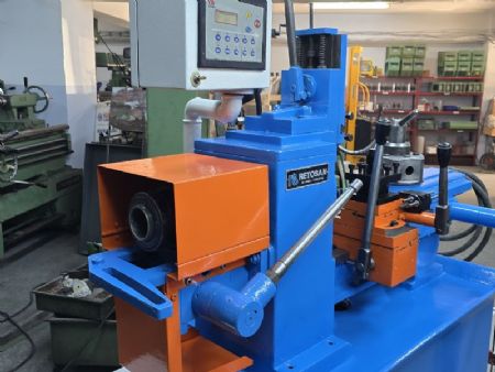 2.El Kullan�lm�� 42ʹlik �nvert�rl� Rovelver Tezgah�