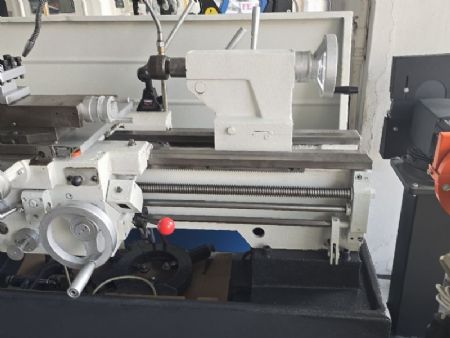 2.El 1 Metre Dijitalli Torna Tezgah� 400 �ap 