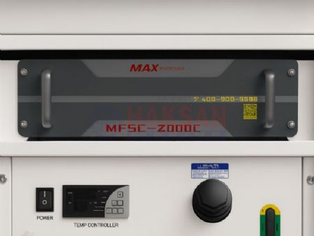 HW Serisi 1.5 - 2 - 3 kW Rezenat�r G�c�nde Otomatik Tel Beslemeli Su So�utmal� Fiber Lazer Kaynak Makinas�